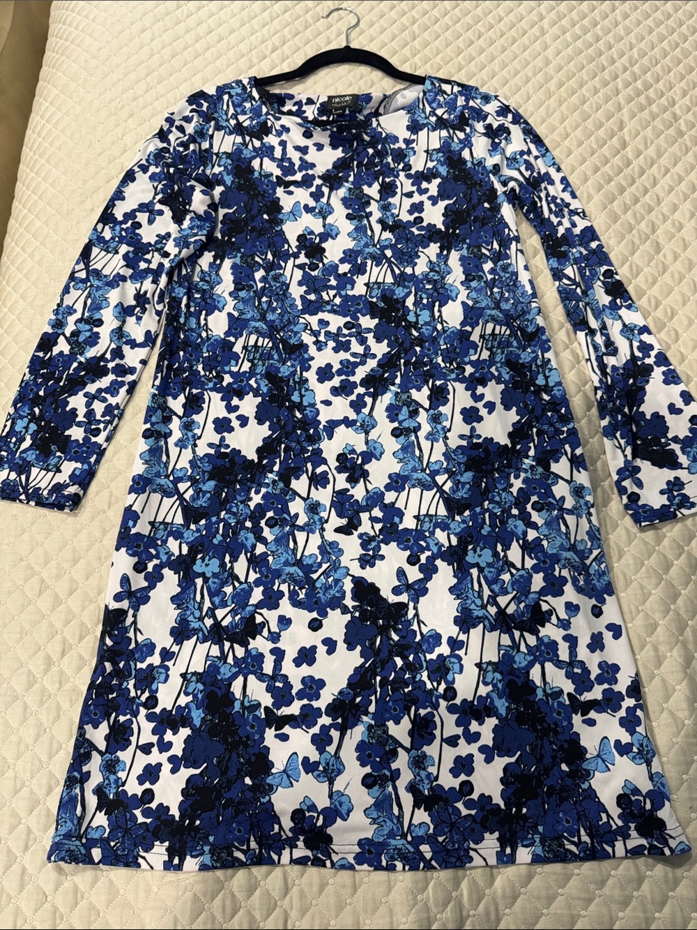 Nicole by Nicole Miller Blue Floral Long Sleeve Shift Dress